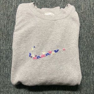Nike Embroidered Crew